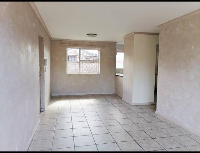 2 BEDROOM TOWNHOUSE RENTED IN SUMMERSTRAND